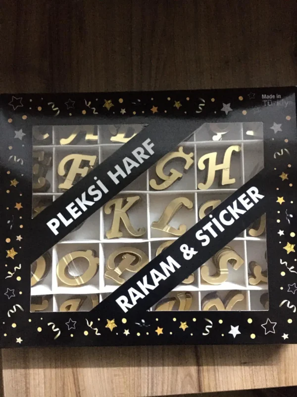 PLEKSİ HARF STANDI 600’LÜ GOLD
