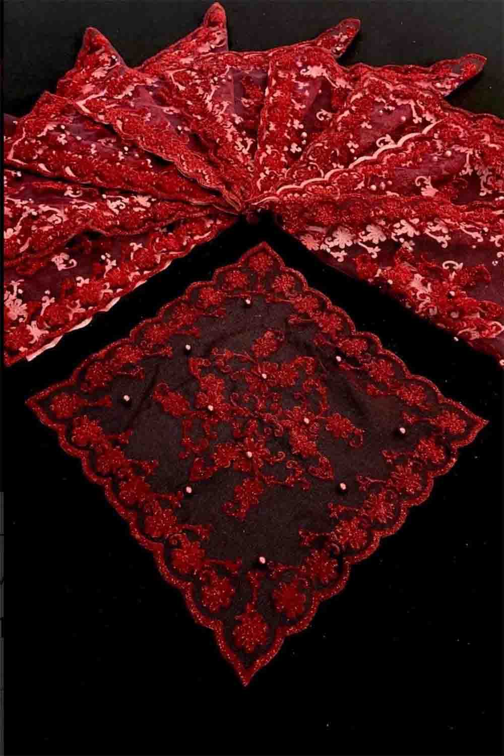 BORDO PULLU KADİFE1